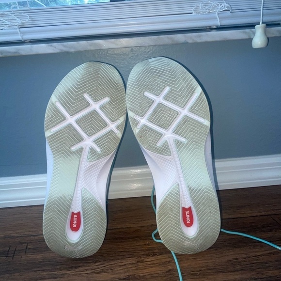 Tiffany blue🩵pumas high top sneakers teal sneakers mermaid blue sneakers - Picture 2 of 7